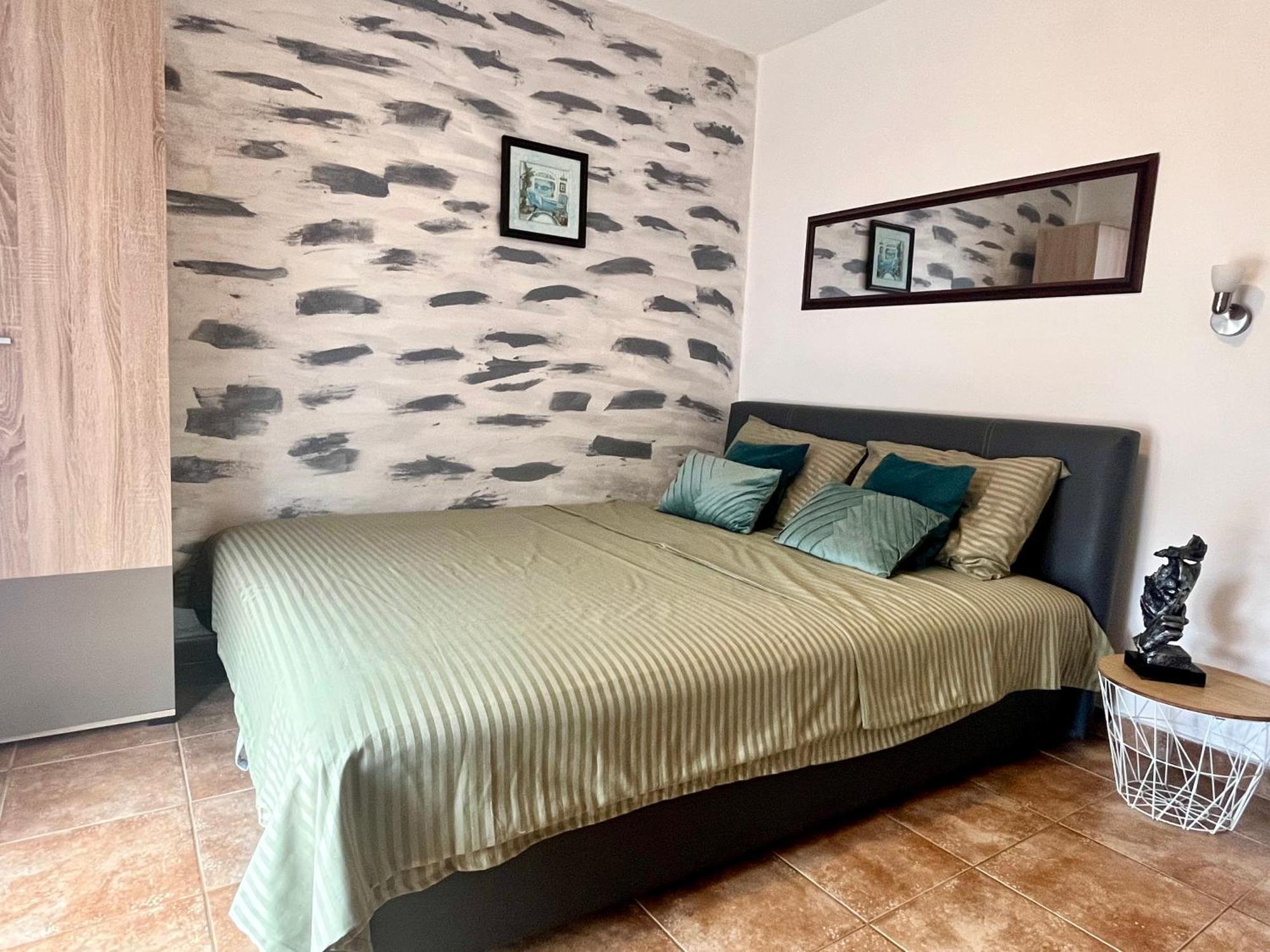 Apartments Obradovic Красичи Номер фото